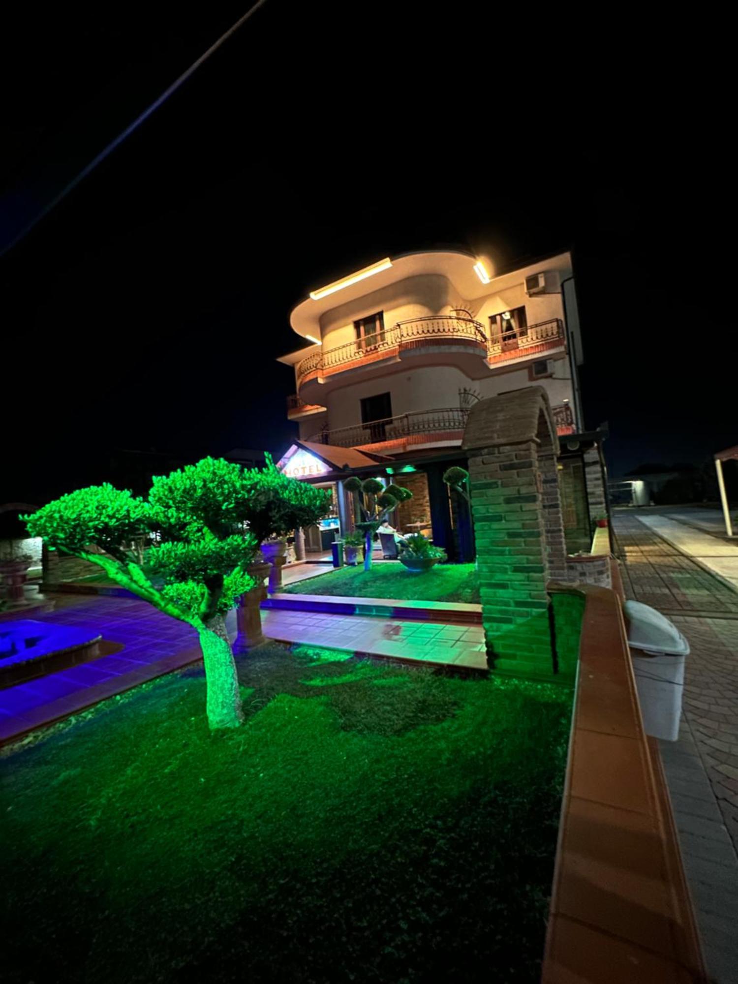 Drini Hotel Rrashbull Luaran gambar